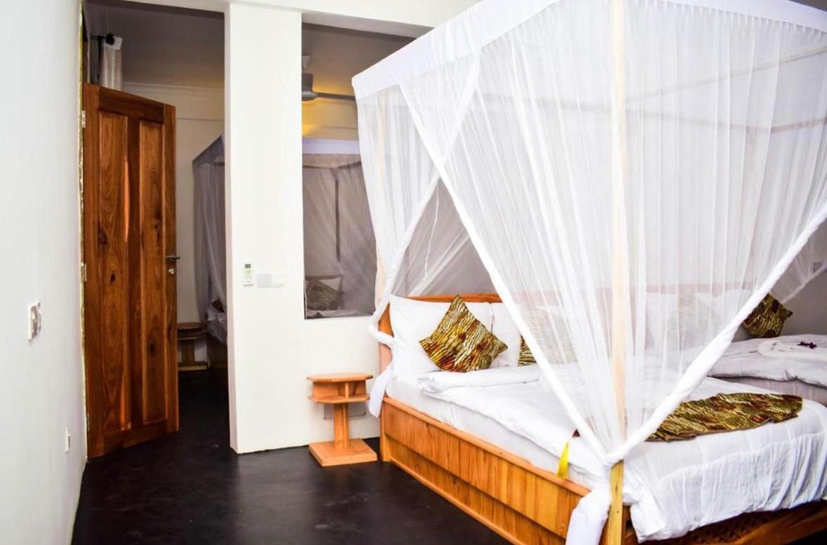 Tolo Tolo Resort Нунгви Экстерьер фото